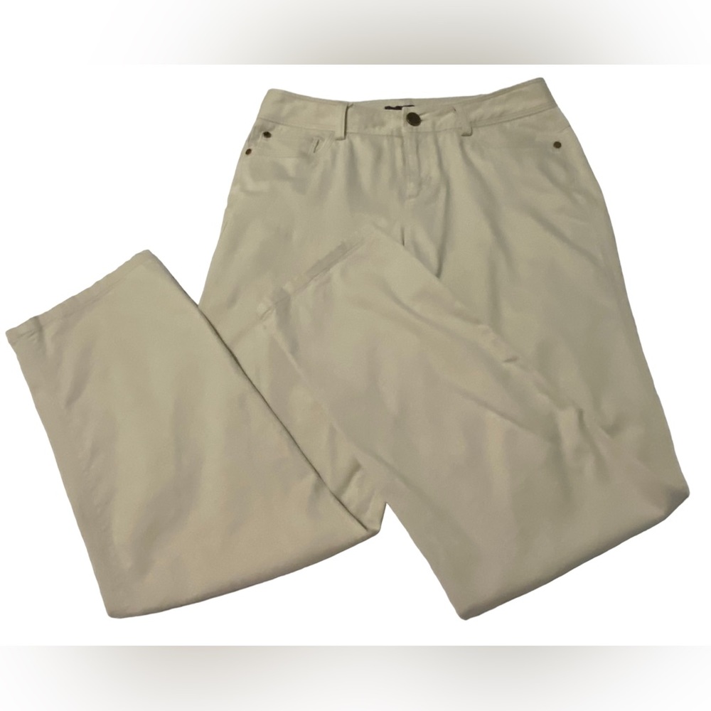 Dana Buchman beige jeans